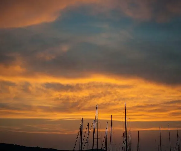 Prova Apartment Tisno