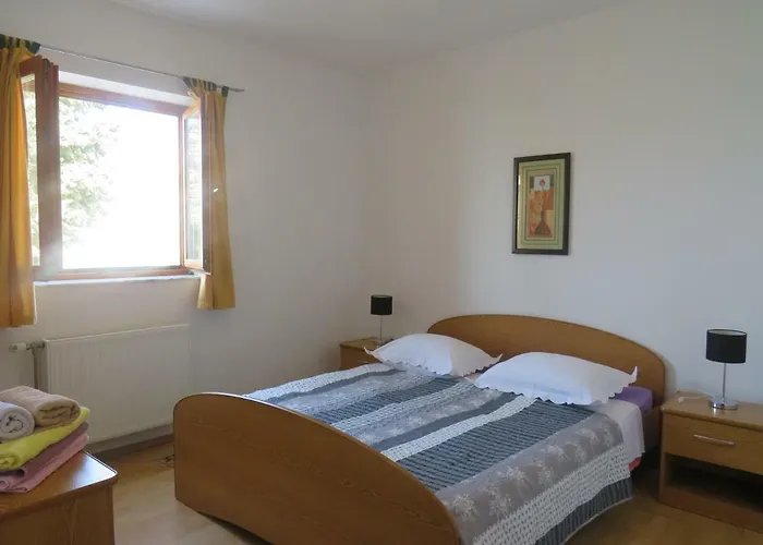 Prova Apartment Tisno